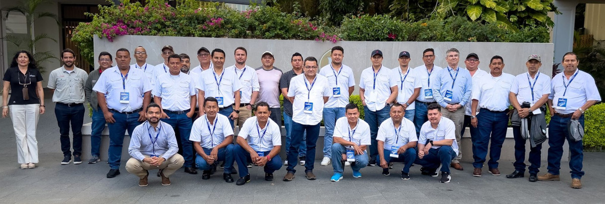 Vitali Alimentos PS team in El Salvador 